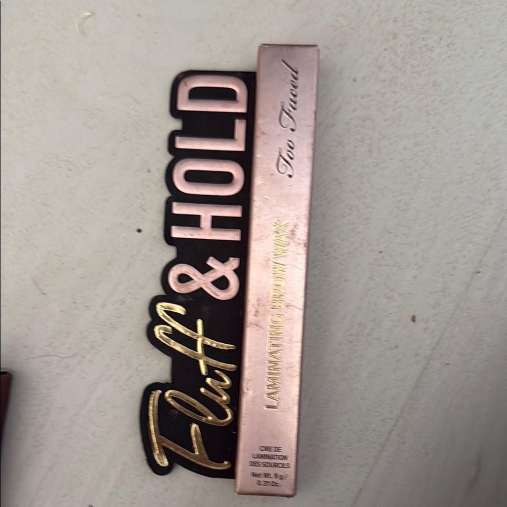 Too Faced Fluff & Hold Laminating Brow Wax